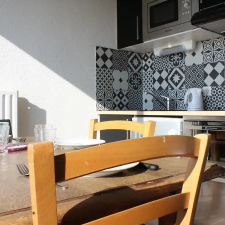 Studio La Rochelle, 1 Piece, 4 Personnes - Fr-1-246-475 * La Rochelle (Charente-Maritime)